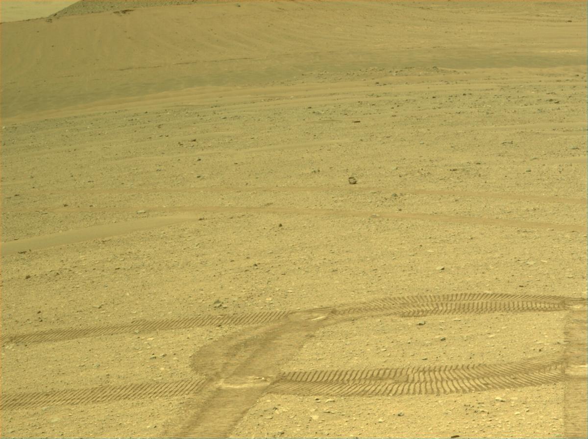 This image was taken by NAVCAM_RIGHT onboard NASA's Mars rover Perseverance on Sol 658