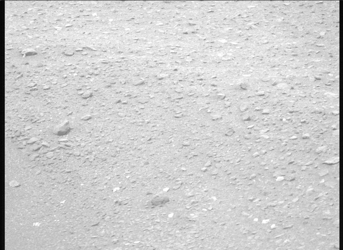 This image was taken by MCZ_RIGHT onboard NASA's Mars rover Perseverance on Sol 662