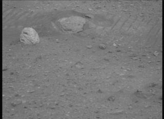 View image taken on Mars, Mars Perseverance Sol 662: Right Mastcam-Z Camera
