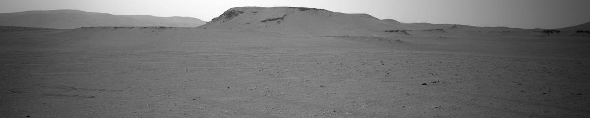 This image was taken by NAVCAM_LEFT onboard NASA's Mars rover Perseverance on Sol 663