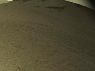 View image taken on Mars, Mars Perseverance Sol 663: Right Navigation Camera (Navcam)
