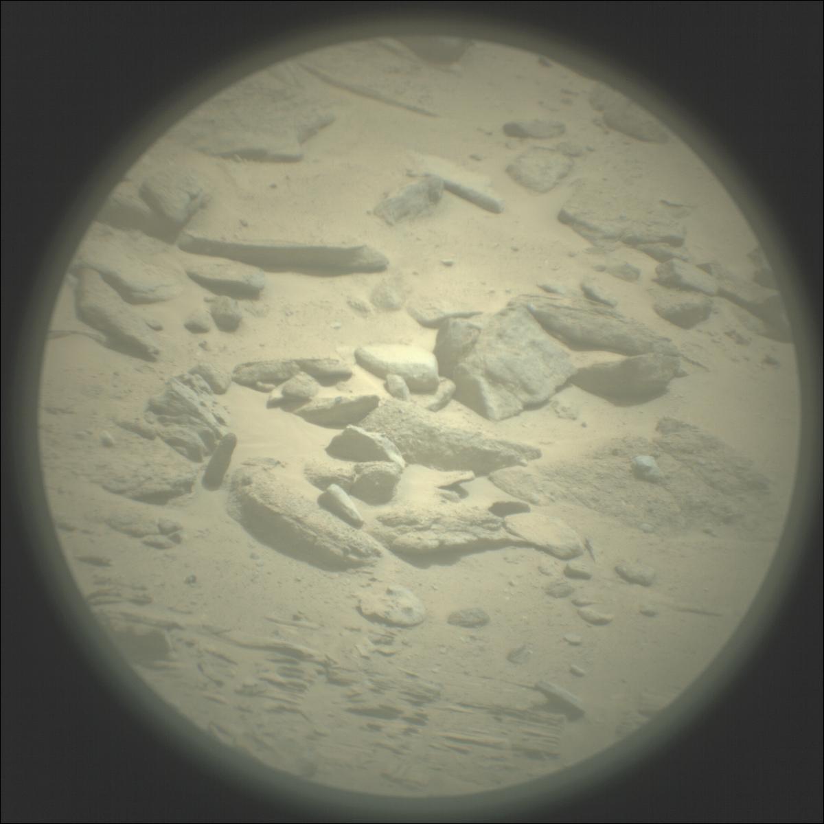 This image was taken by SUPERCAM_RMI onboard NASA's Mars rover Perseverance on Sol 668