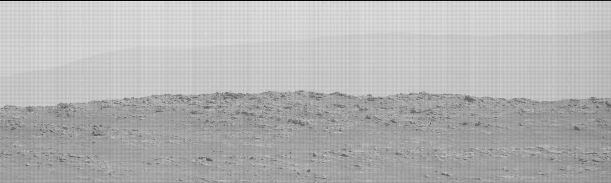 This image was taken by MCZ_RIGHT onboard NASA's Mars rover Perseverance on Sol 669