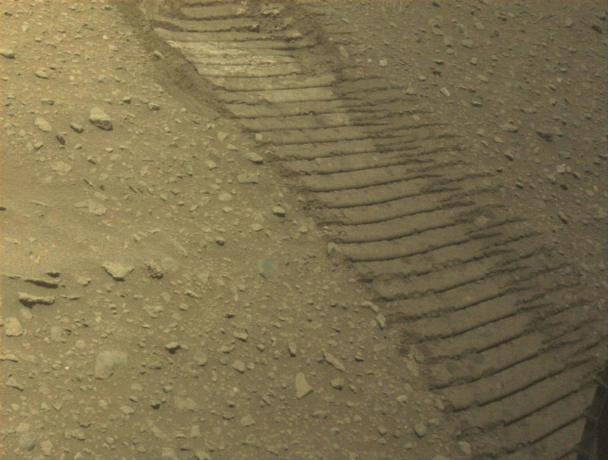 This image was taken by FRONT_HAZCAM_LEFT_A onboard NASA's Mars rover Perseverance on Sol 670