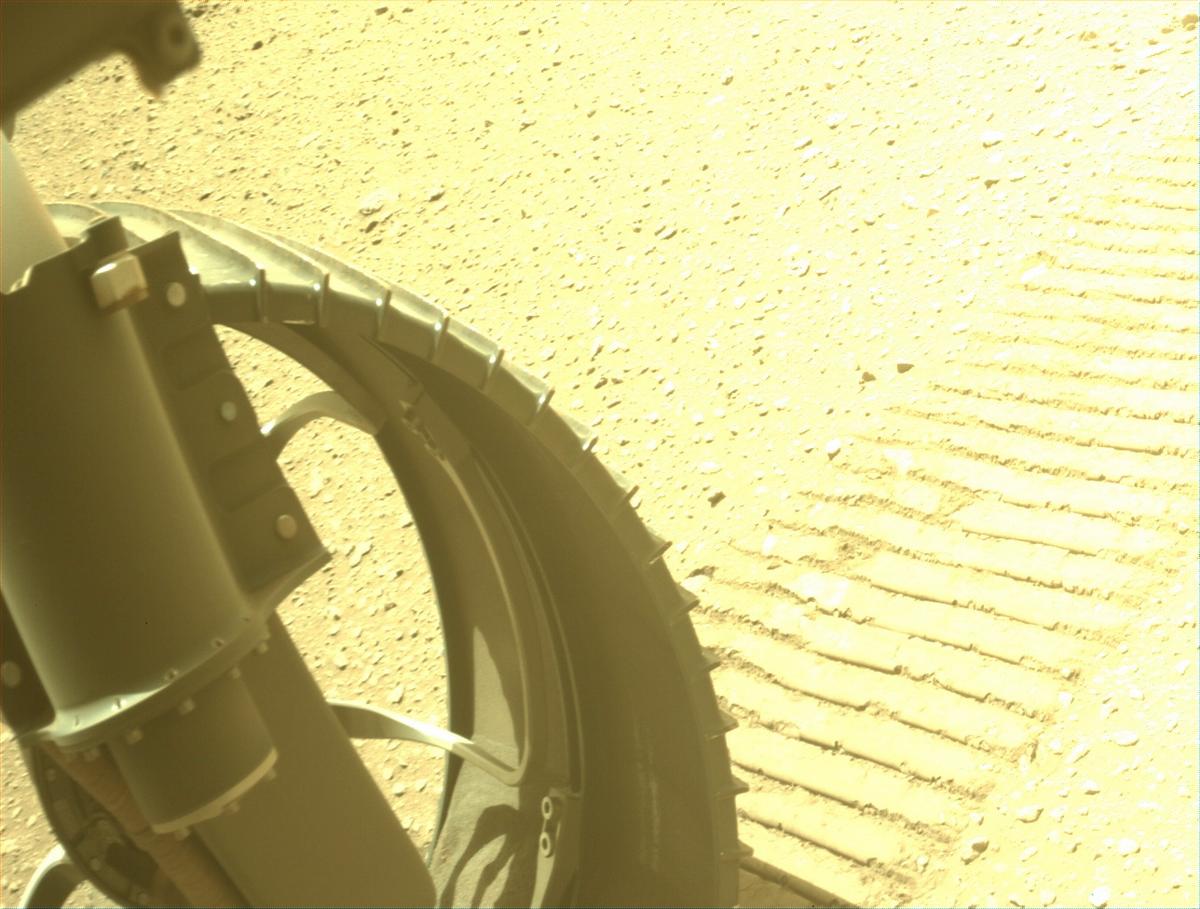 This image was taken by FRONT_HAZCAM_LEFT_A onboard NASA's Mars rover Perseverance on Sol 670