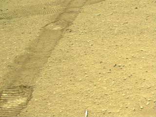 View image taken on Mars, Mars Perseverance Sol 670: Left Navigation Camera (Navcam)
