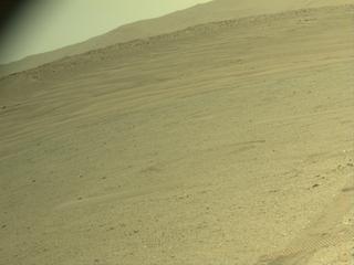 View image taken on Mars, Mars Perseverance Sol 670: Right Navigation Camera (Navcam)
