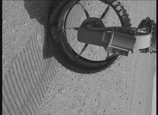 View image taken on Mars, Mars Perseverance Sol 675: WATSON Camera 