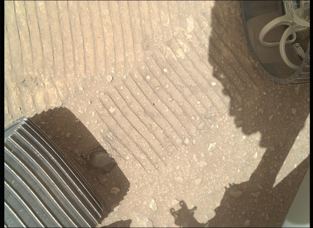 This image was taken by SHERLOC_WATSON onboard NASA's Mars rover Perseverance on Sol 680