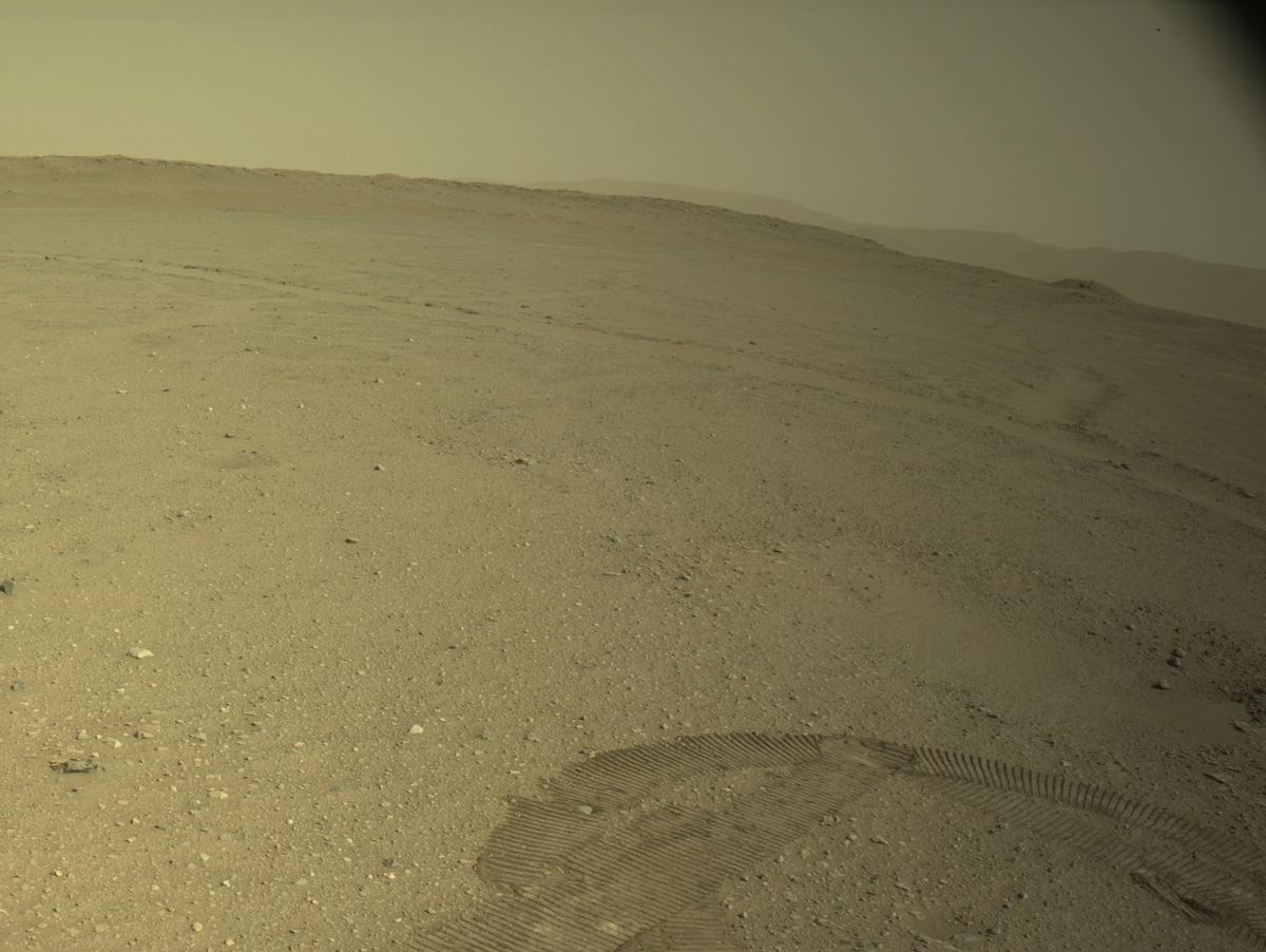 This image was taken by NAVCAM_RIGHT onboard NASA's Mars rover Perseverance on Sol 681