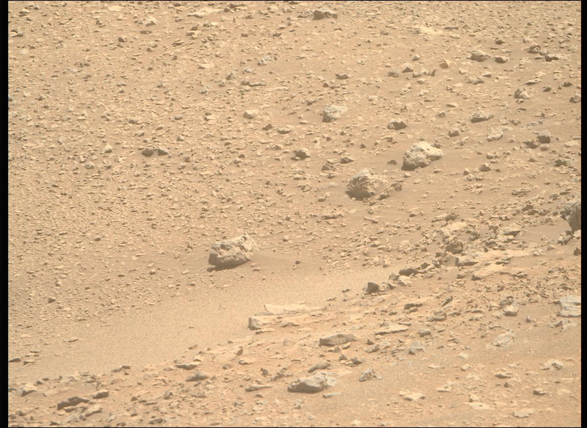This image was taken by MCZ_RIGHT onboard NASA's Mars rover Perseverance on Sol 681