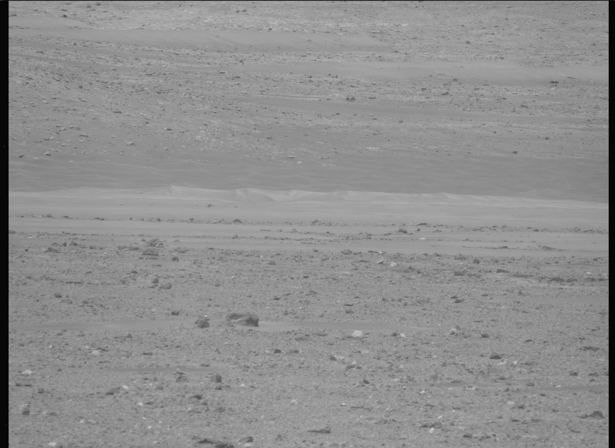 This image was taken by MCZ_LEFT onboard NASA's Mars rover Perseverance on Sol 682