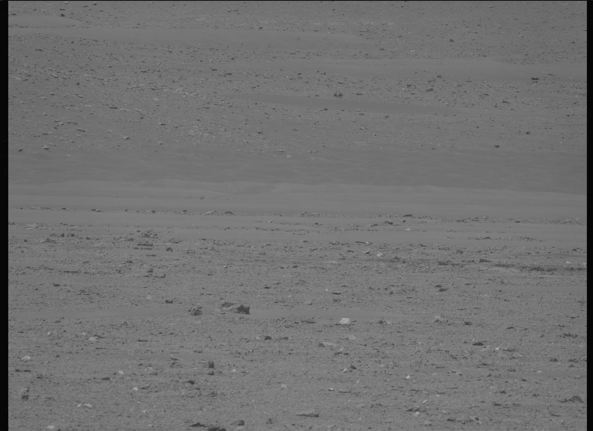 This image was taken by MCZ_LEFT onboard NASA's Mars rover Perseverance on Sol 682