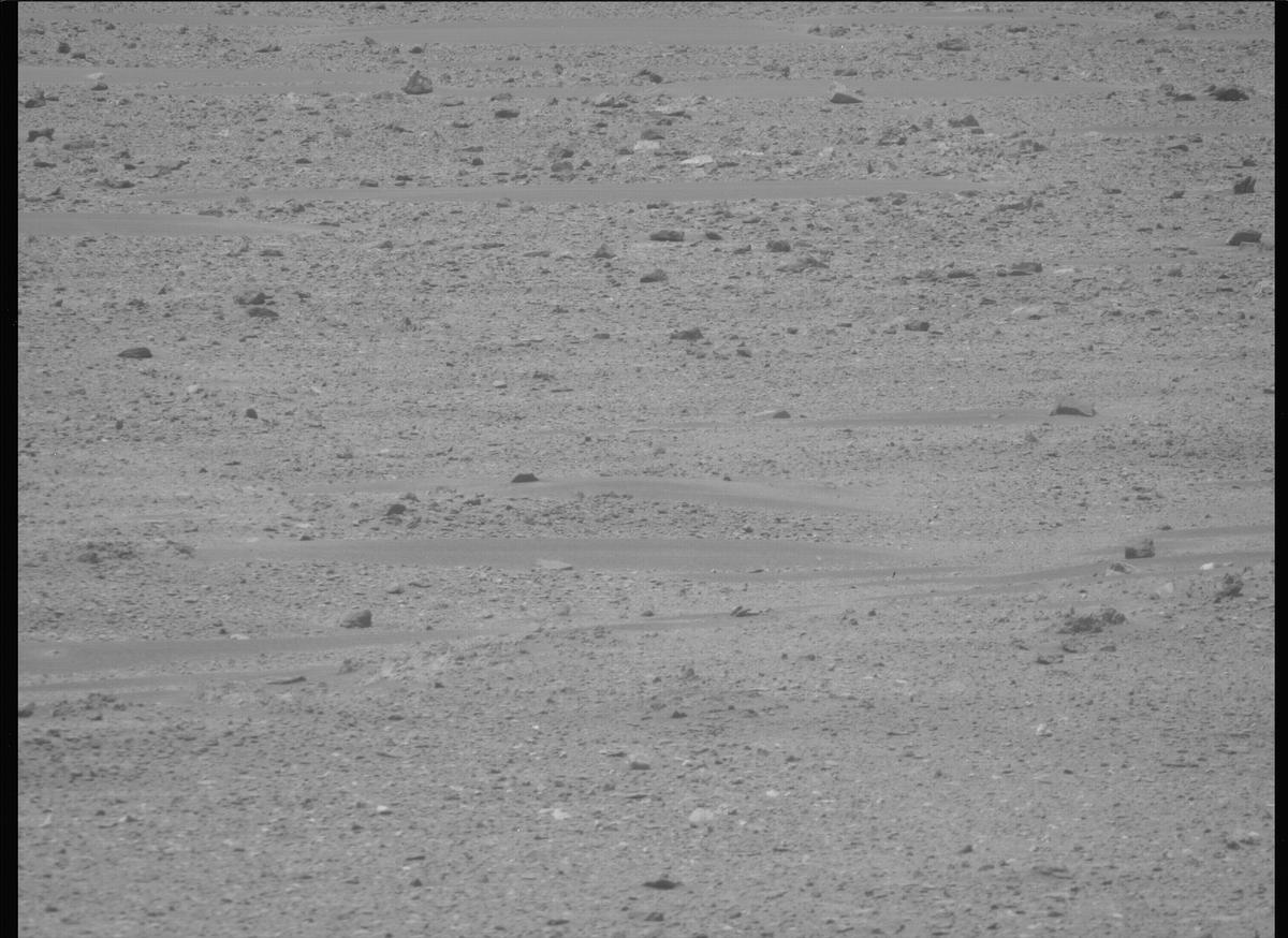 This image was taken by MCZ_RIGHT onboard NASA's Mars rover Perseverance on Sol 682
