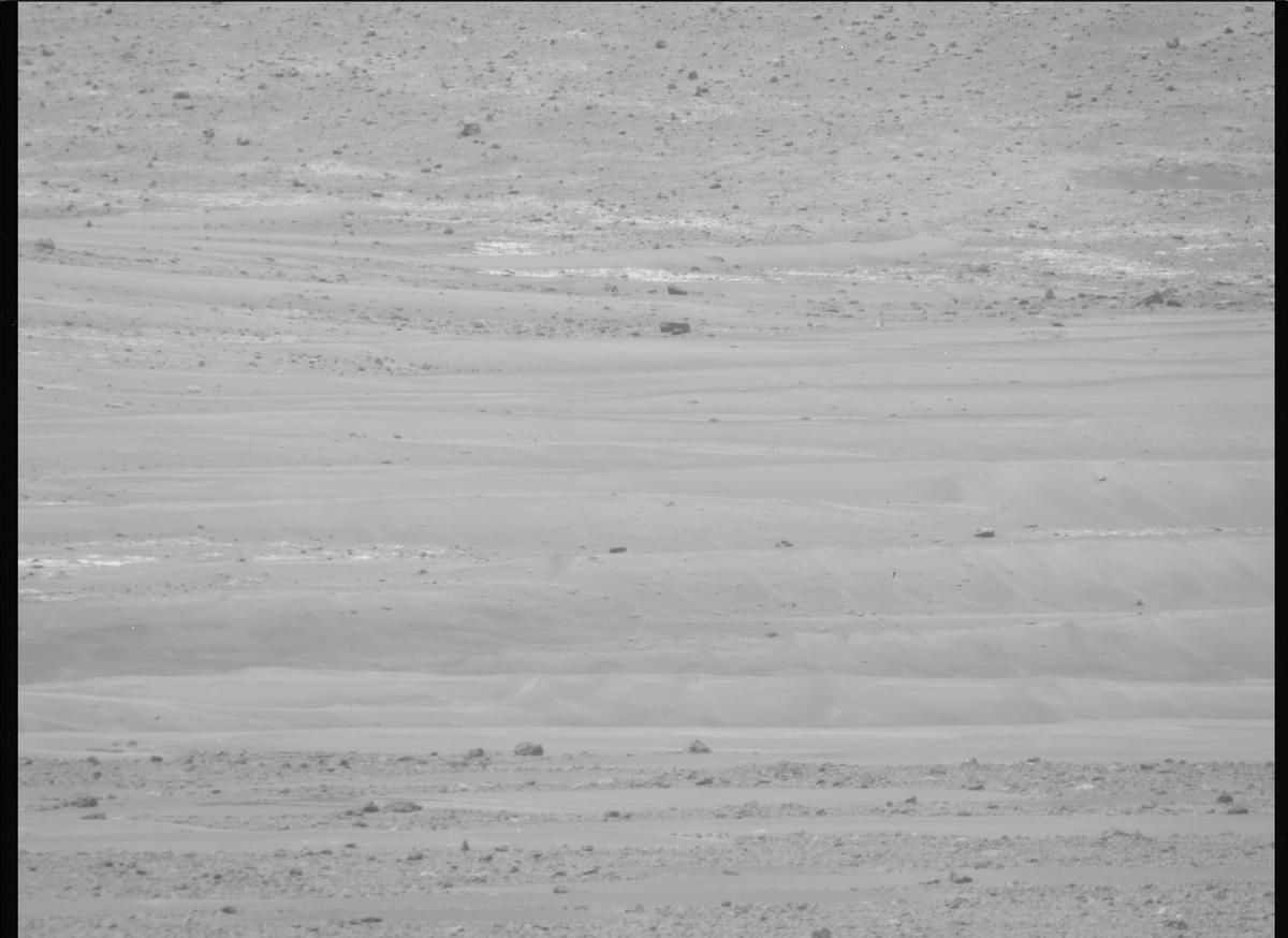 This image was taken by MCZ_RIGHT onboard NASA's Mars rover Perseverance on Sol 682