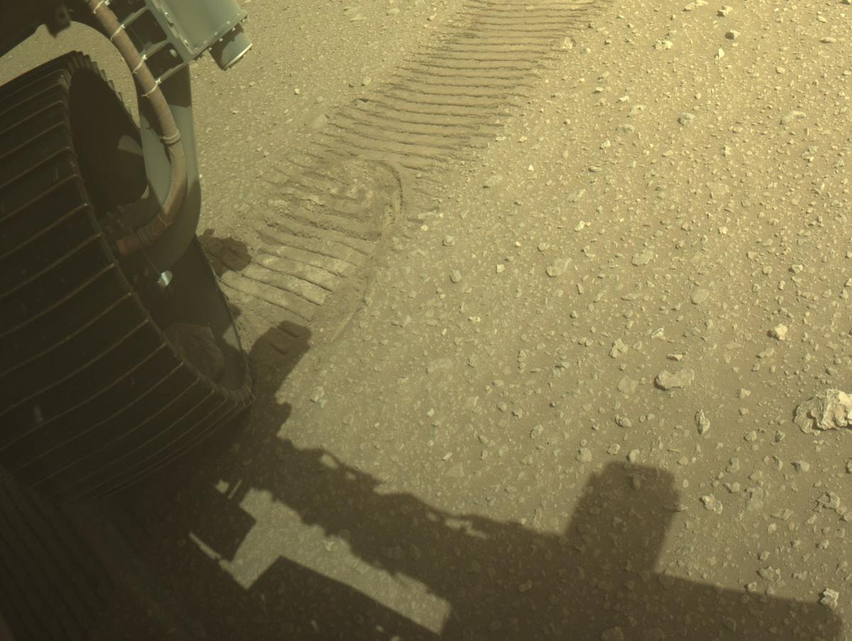 This image was taken by FRONT_HAZCAM_LEFT_A onboard NASA's Mars rover Perseverance on Sol 686