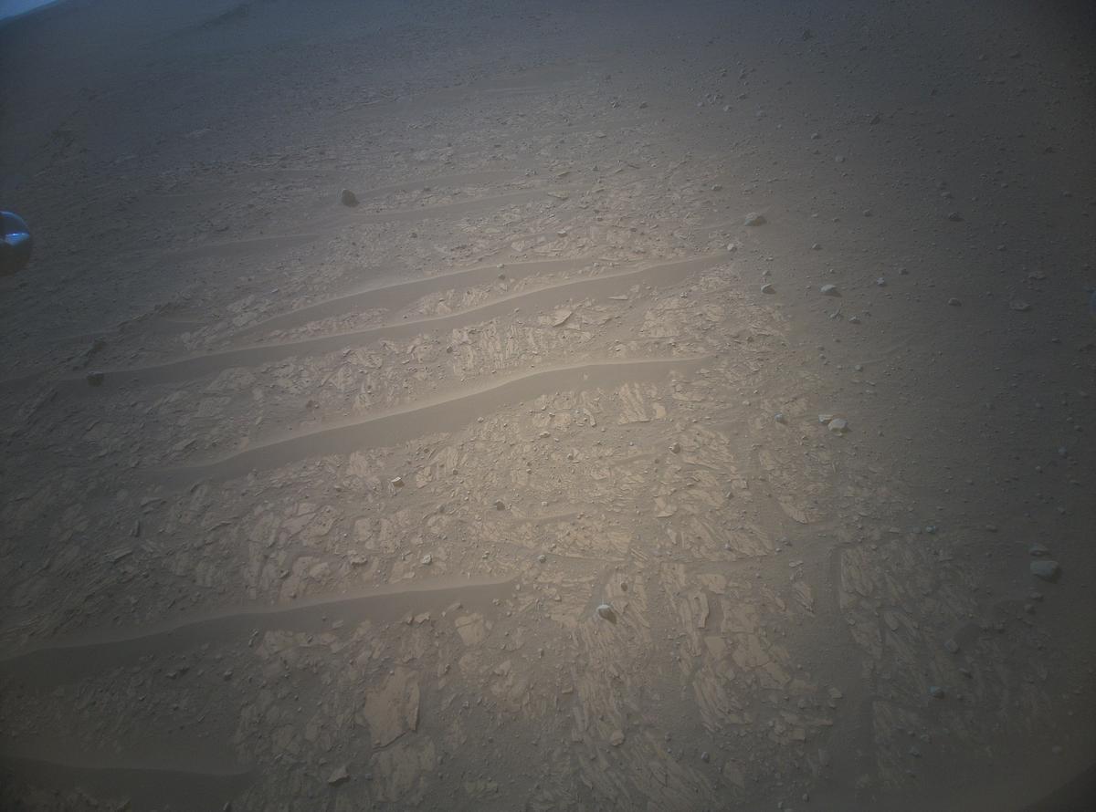 This image was taken by HELI_RTE onboard NASA's Mars rover Perseverance on Sol 689