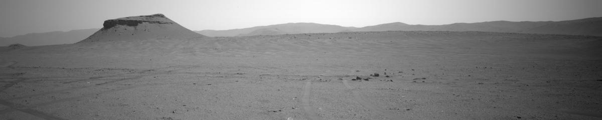 This image was taken by NAVCAM_LEFT onboard NASA's Mars rover Perseverance on Sol 689