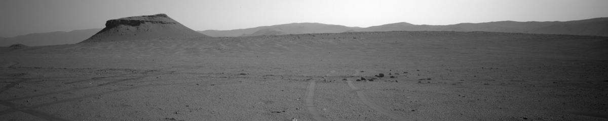 This image was taken by NAVCAM_LEFT onboard NASA's Mars rover Perseverance on Sol 689