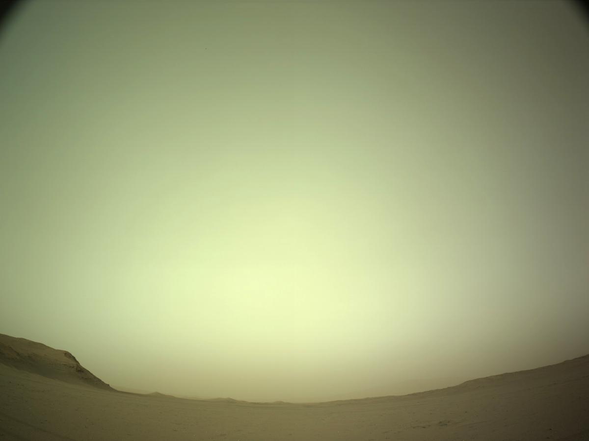 This image was taken by NAVCAM_LEFT onboard NASA's Mars rover Perseverance on Sol 692