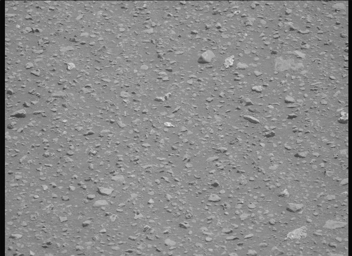 This image was taken by MCZ_LEFT onboard NASA's Mars rover Perseverance on Sol 693