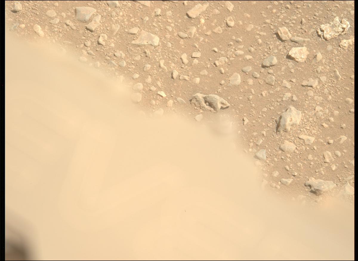 This image was taken by MCZ_LEFT onboard NASA's Mars rover Perseverance on Sol 693
