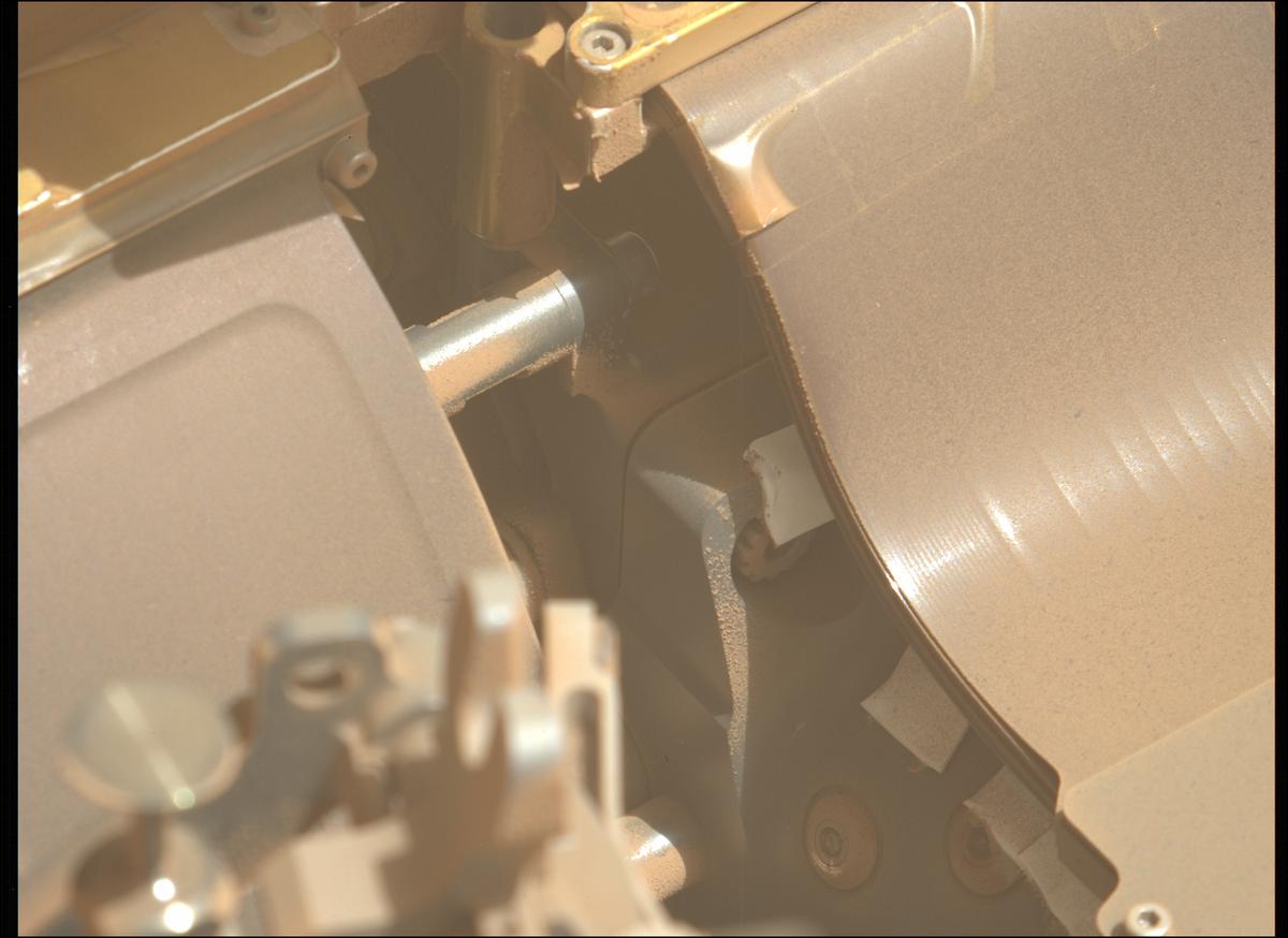 This image was taken by MCZ_LEFT onboard NASA's Mars rover Perseverance on Sol 693