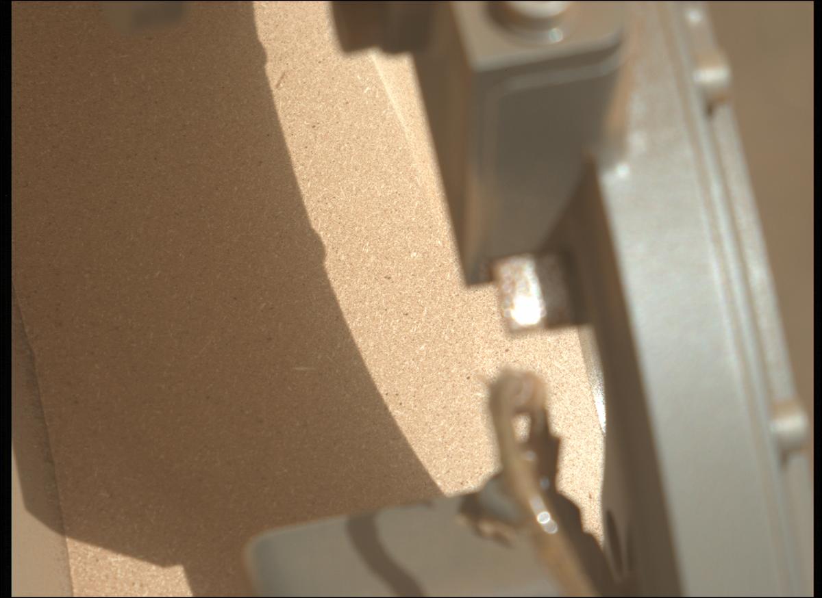 This image was taken by MCZ_LEFT onboard NASA's Mars rover Perseverance on Sol 693