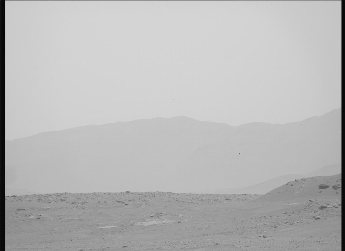 This image was taken by MCZ_RIGHT onboard NASA's Mars rover Perseverance on Sol 693