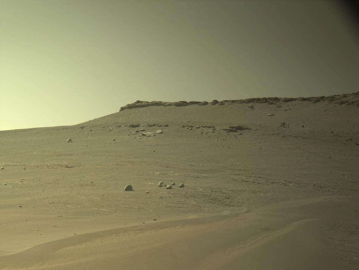 This image was taken by NAVCAM_RIGHT onboard NASA's Mars rover Perseverance on Sol 694