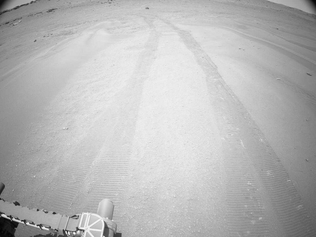 This image was taken by NAVCAM_RIGHT onboard NASA's Mars rover Perseverance on Sol 694