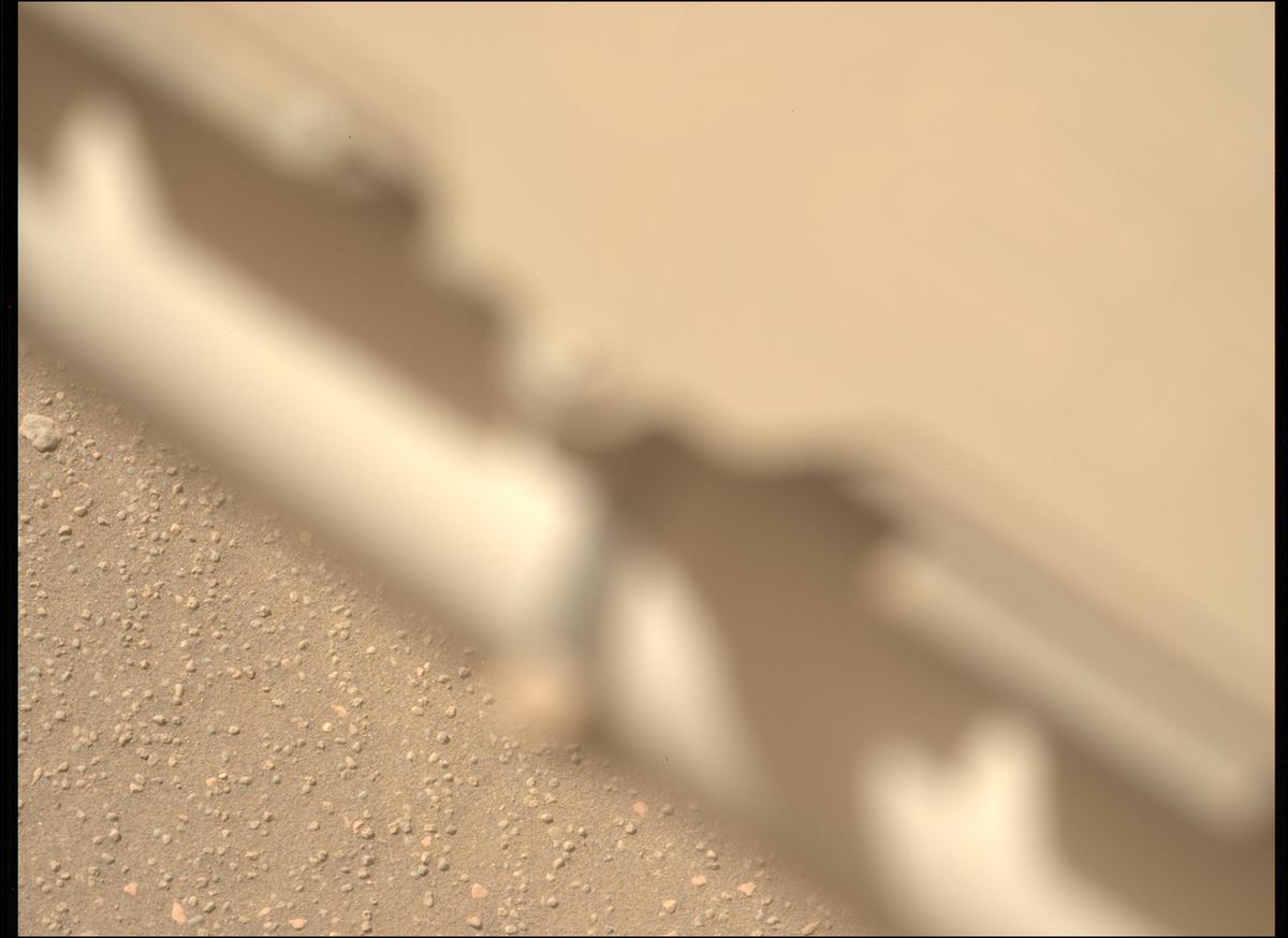 This image was taken by MCZ_LEFT onboard NASA's Mars rover Perseverance on Sol 695