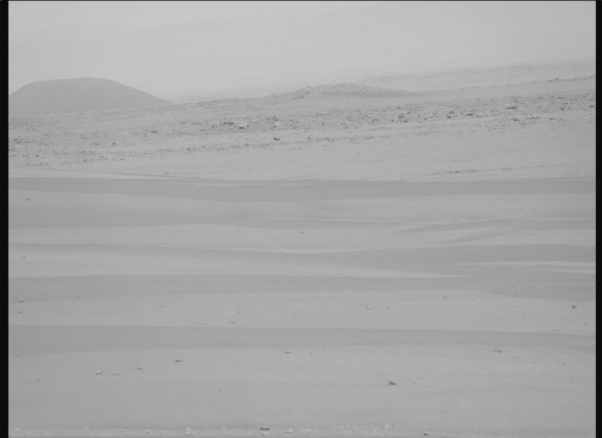 This image was taken by MCZ_LEFT onboard NASA's Mars rover Perseverance on Sol 696