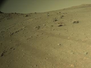 View image taken on Mars, Mars Perseverance Sol 698: Right Navigation Camera (Navcam)
