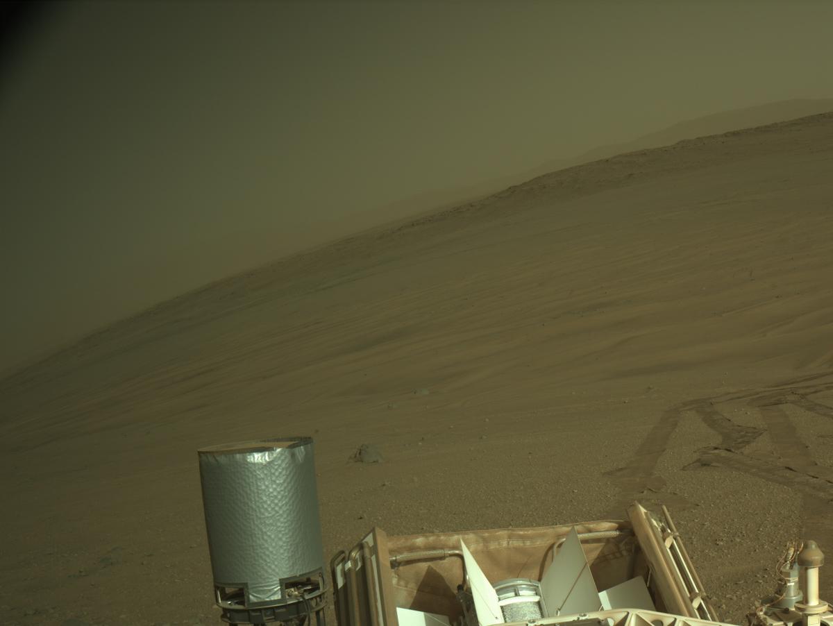 This image was taken by NAVCAM_RIGHT onboard NASA's Mars rover Perseverance on Sol 698
