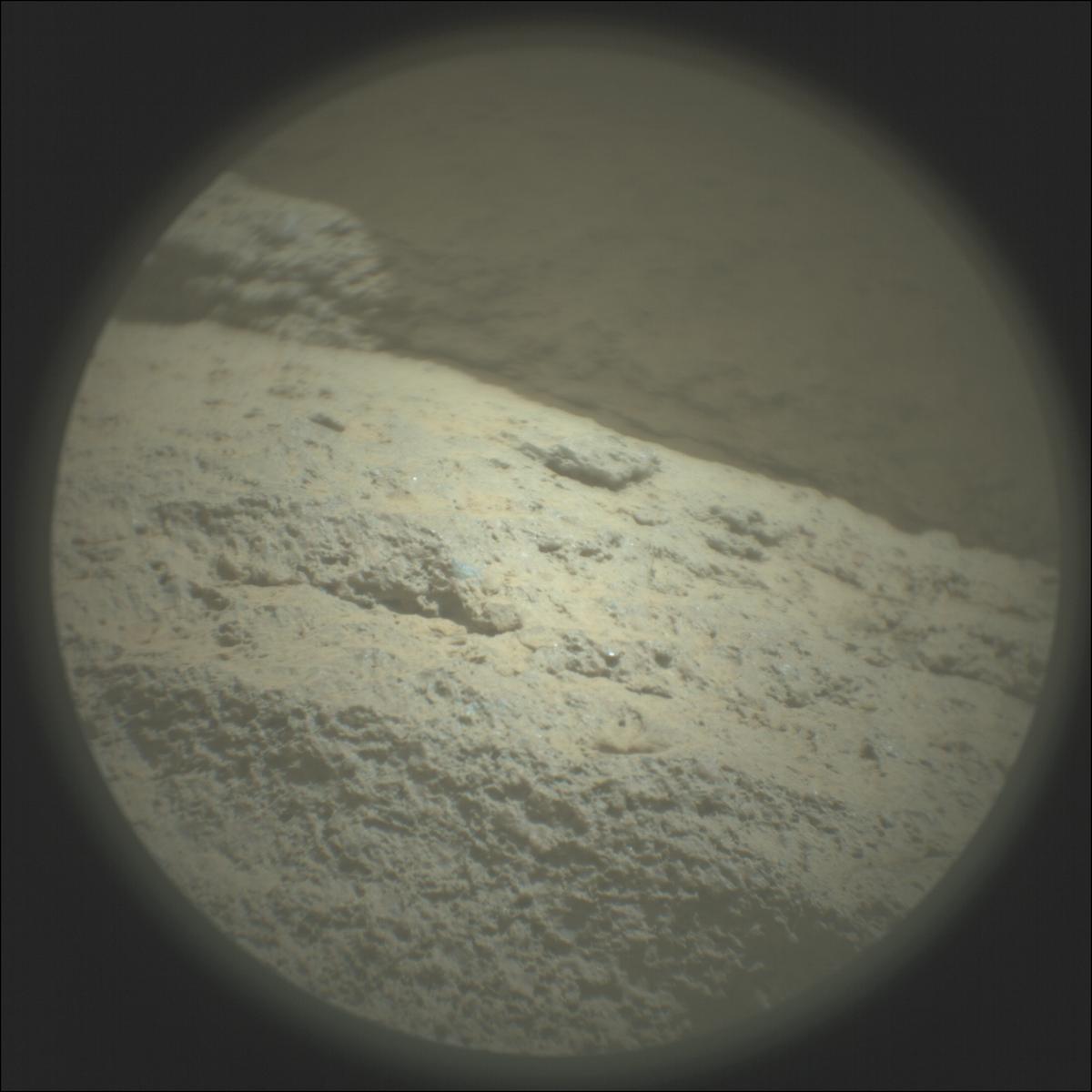 This image was taken by SUPERCAM_RMI onboard NASA's Mars rover Perseverance on Sol 700
