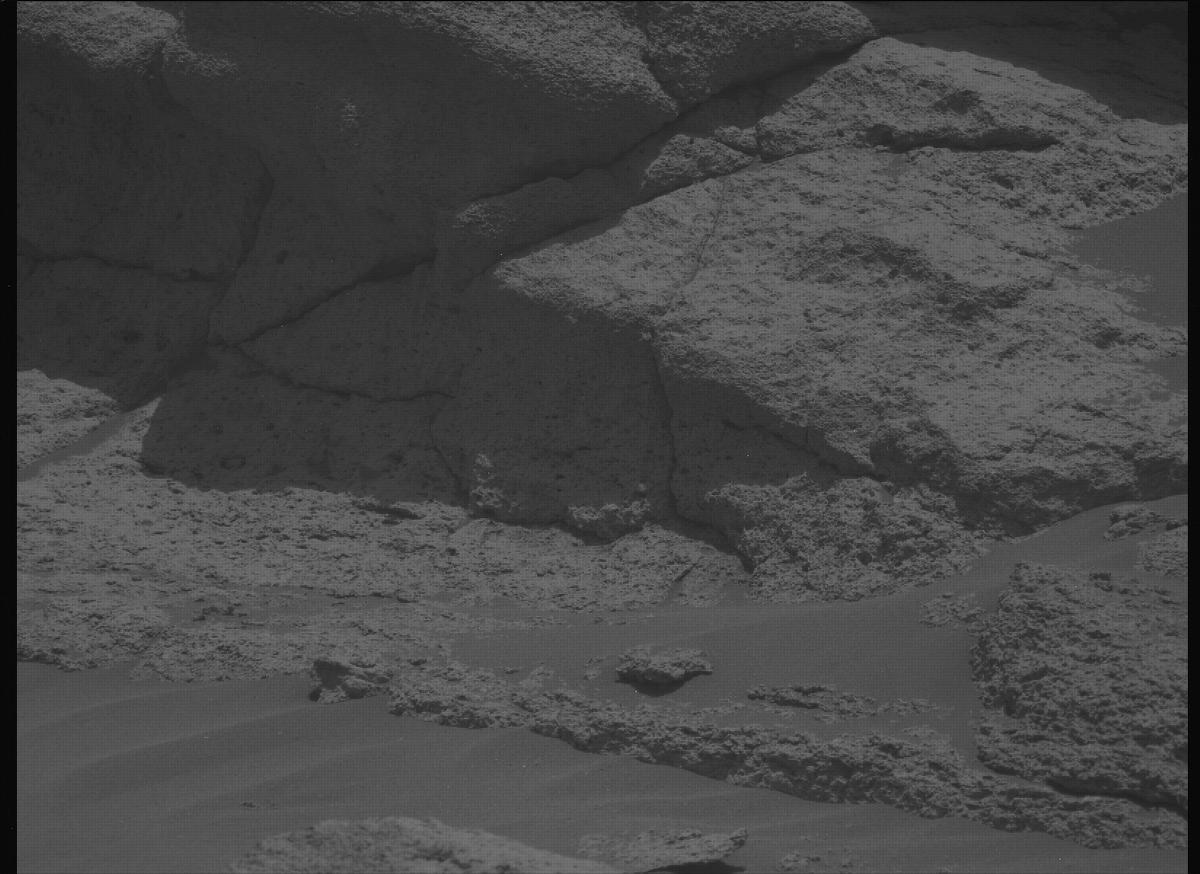 This image was taken by MCZ_LEFT onboard NASA's Mars rover Perseverance on Sol 700