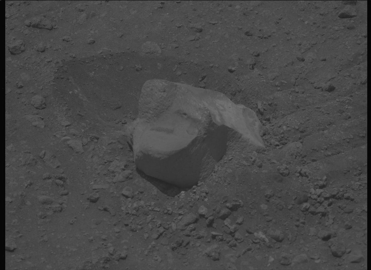 This image was taken by MCZ_LEFT onboard NASA's Mars rover Perseverance on Sol 702