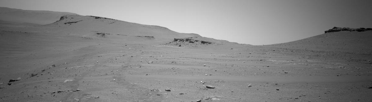 This image was taken by NAVCAM_LEFT onboard NASA's Mars rover Perseverance on Sol 704