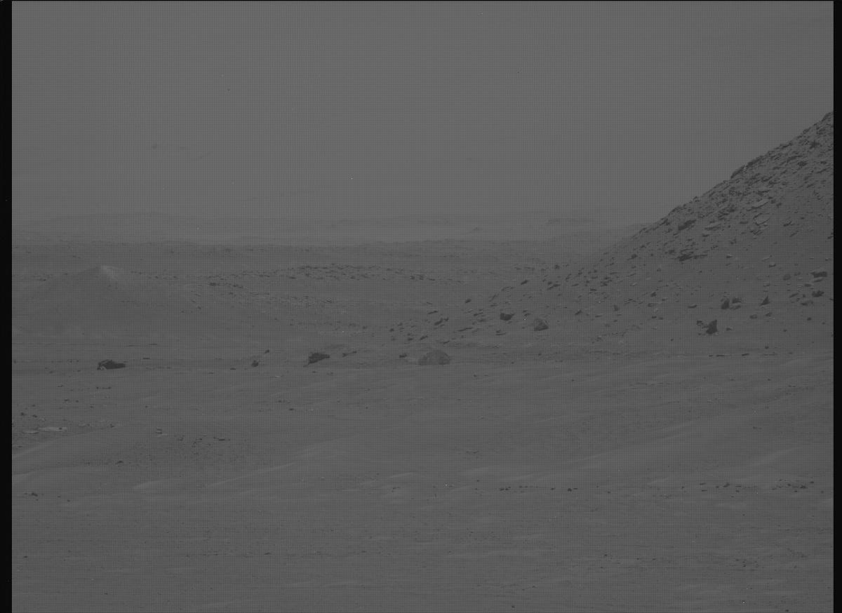 This image was taken by MCZ_LEFT onboard NASA's Mars rover Perseverance on Sol 706