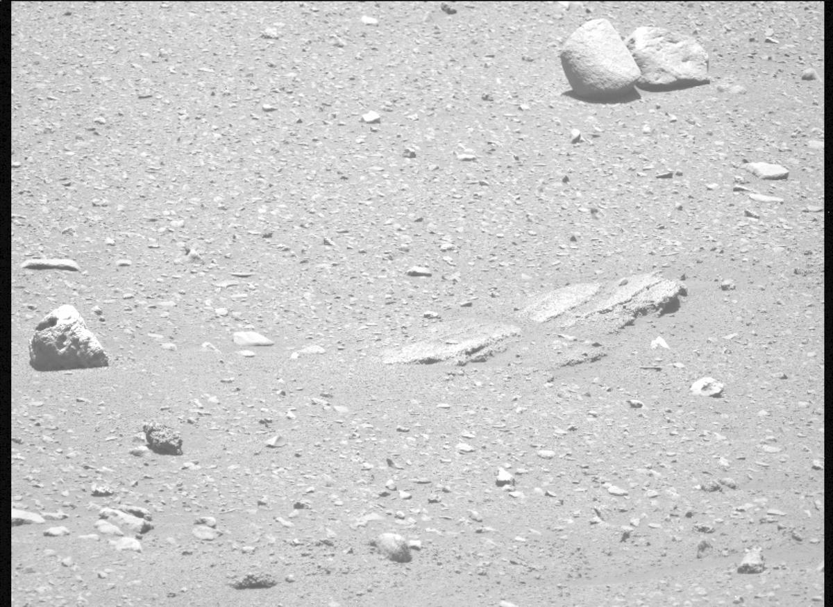 This image was taken by MCZ_LEFT onboard NASA's Mars rover Perseverance on Sol 706