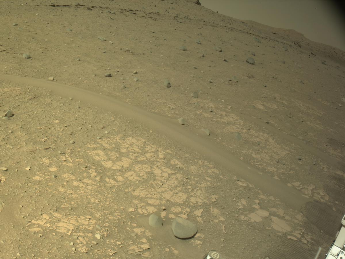 This image was taken by NAVCAM_RIGHT onboard NASA's Mars rover Perseverance on Sol 707