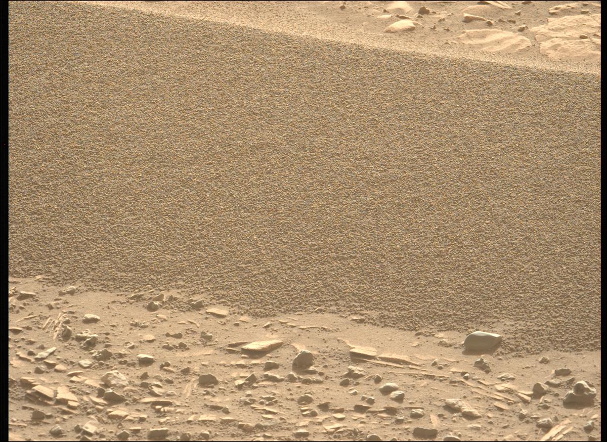 This image was taken by MCZ_LEFT onboard NASA's Mars rover Perseverance on Sol 707