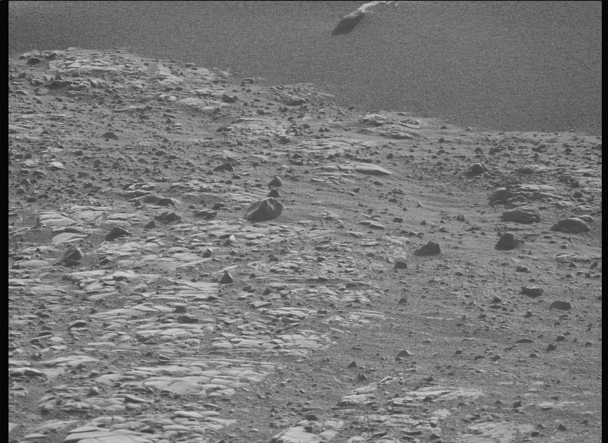 This image was taken by MCZ_RIGHT onboard NASA's Mars rover Perseverance on Sol 707