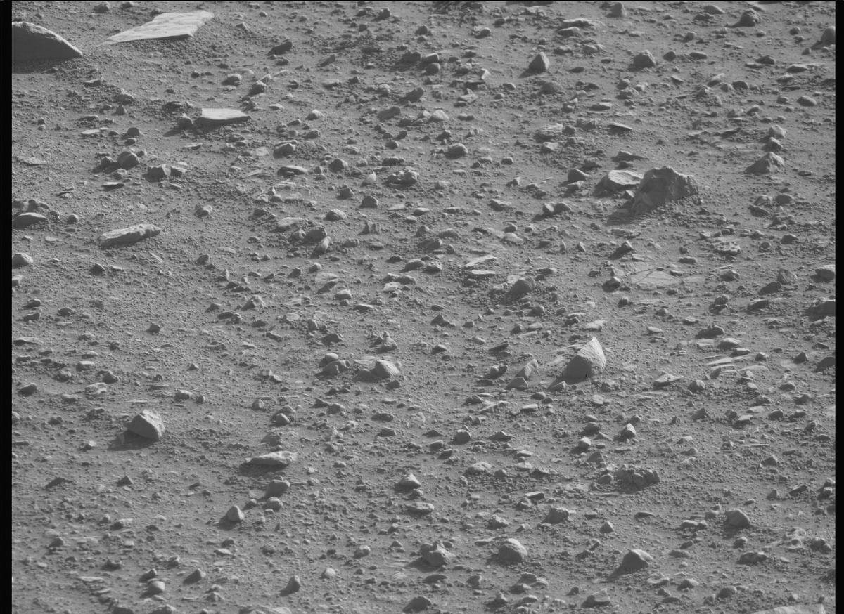 This image was taken by MCZ_RIGHT onboard NASA's Mars rover Perseverance on Sol 707