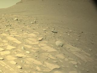View image taken on Mars, Mars Perseverance Sol 709: Right Navigation Camera (Navcam)