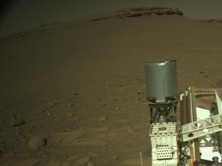 View image taken on Mars, Mars Perseverance Sol 709: Right Navigation Camera (Navcam)