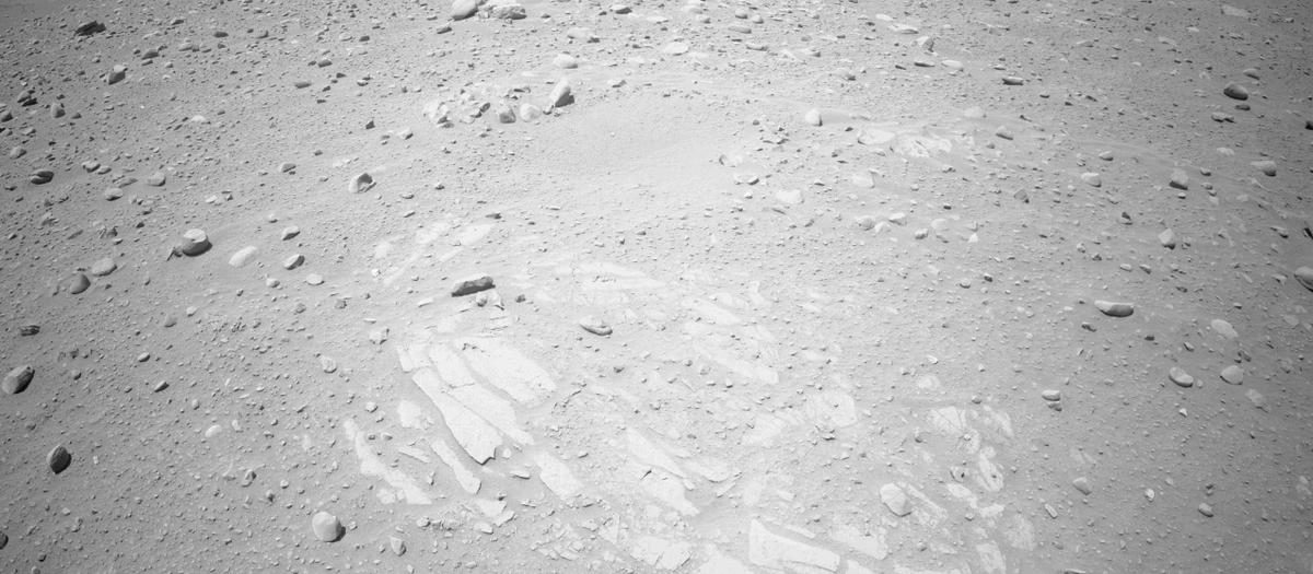 This image was taken by NAVCAM_RIGHT onboard NASA's Mars rover Perseverance on Sol 713
