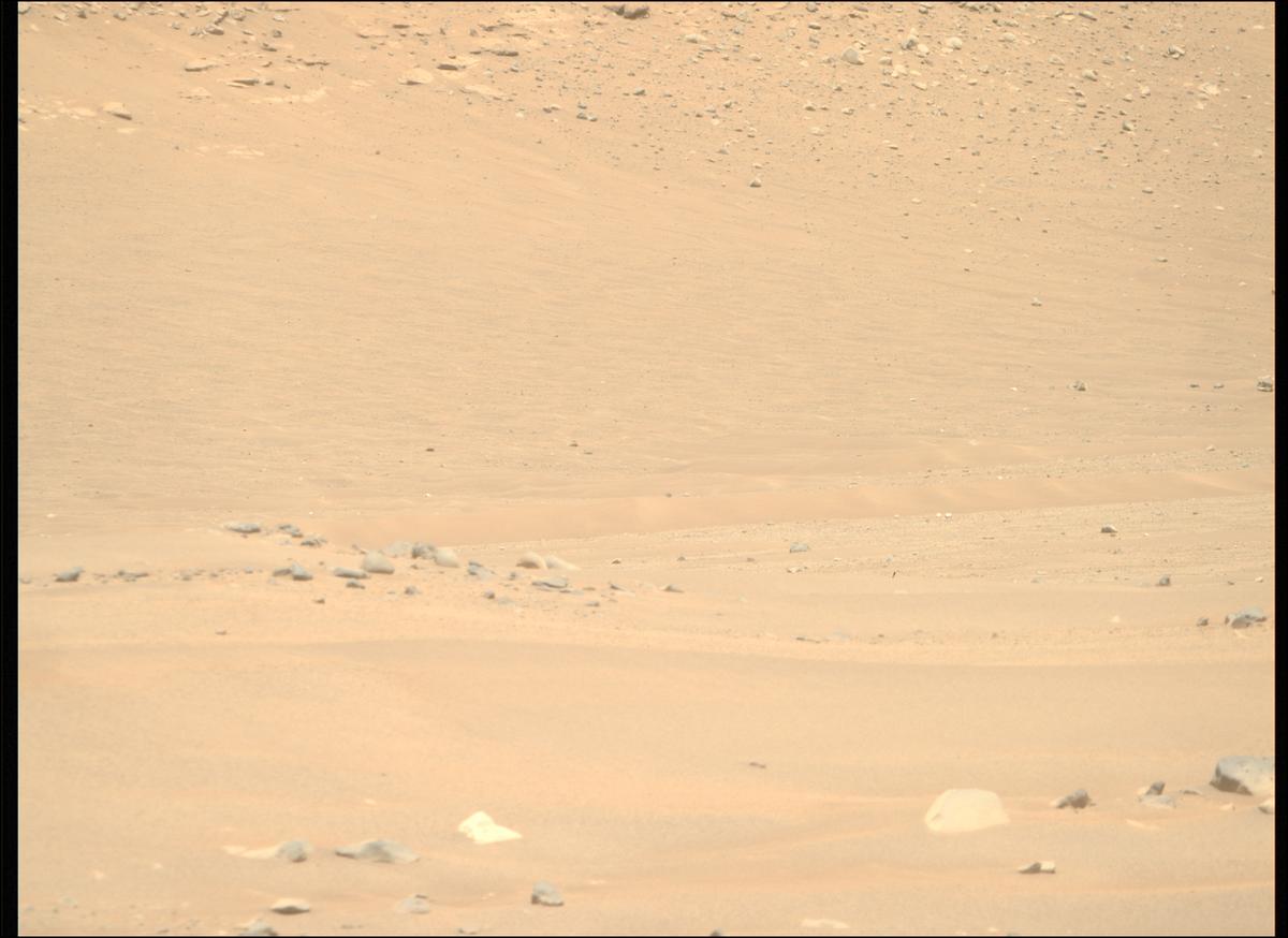 This image was taken by MCZ_RIGHT onboard NASA's Mars rover Perseverance on Sol 714