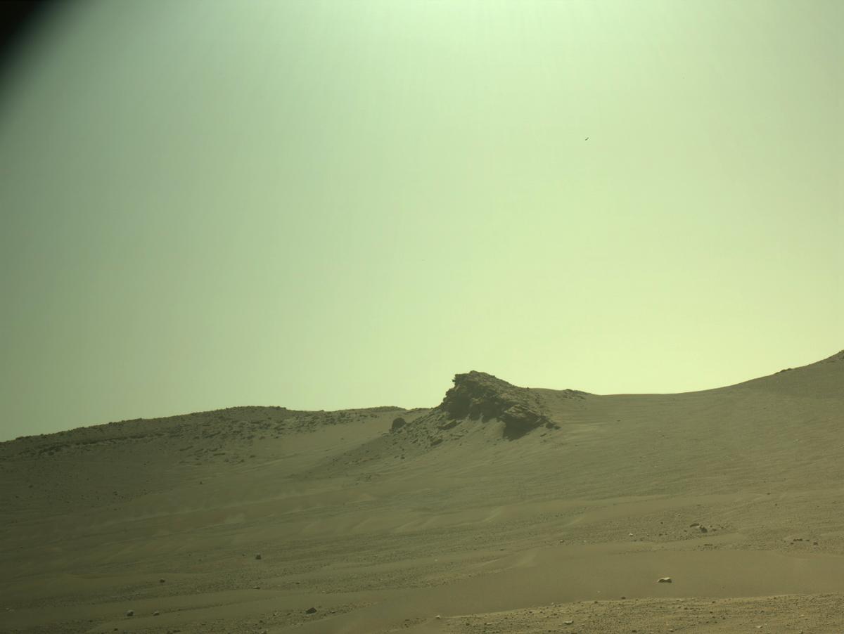 This image was taken by NAVCAM_LEFT onboard NASA's Mars rover Perseverance on Sol 716